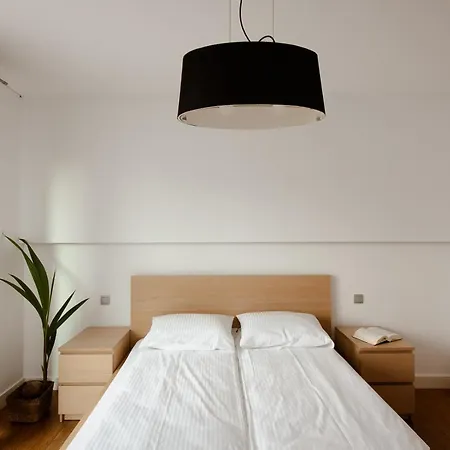 Spacious Close To Main Station / Galeria Krakowska * Krakov