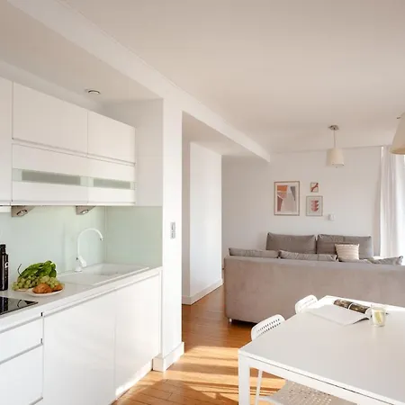 Spacious Close To Main Station / Galeria Krakowska Apartment Krakow