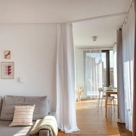 Spacious Close To Main Station / Galeria Krakowska * Krakow