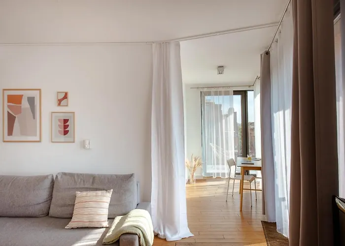 Spacious Close To Main Station / Galeria Krakowska * كراكوفيا