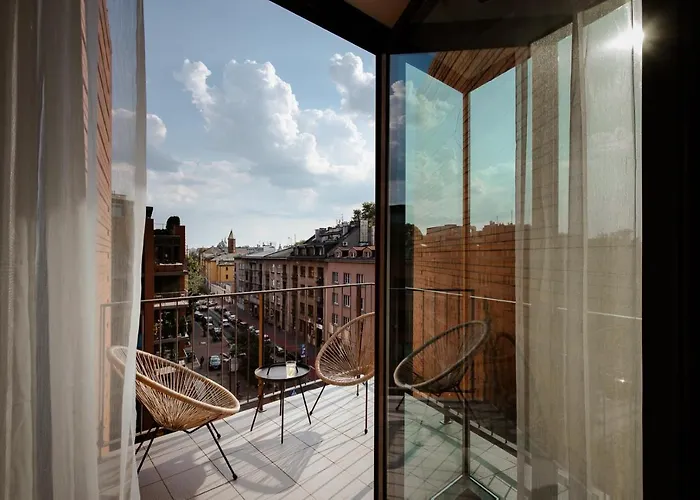 شقة Spacious Close To Main Station / Galeria Krakowska